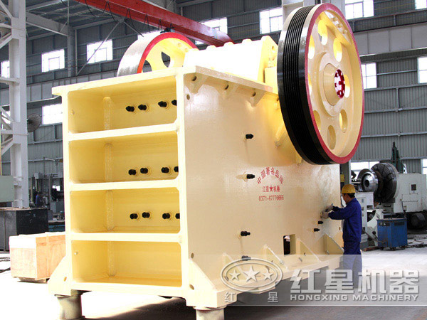 PE顎式破碎機(jī)