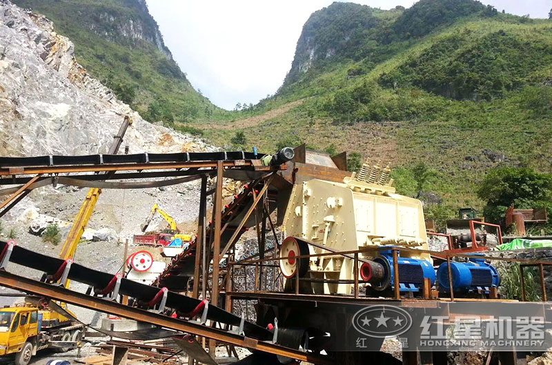 1315反擊破+750顎式破碎機(jī)